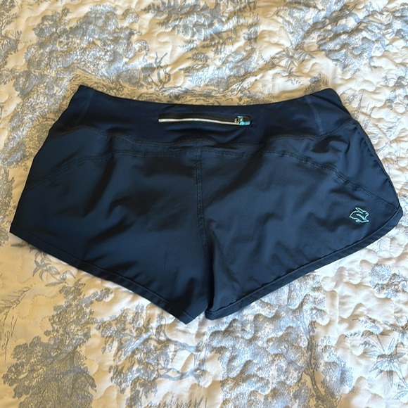 Run in Rabbit Running Shorts LOT OF 4 Women’s Small - Picture 6 of 9